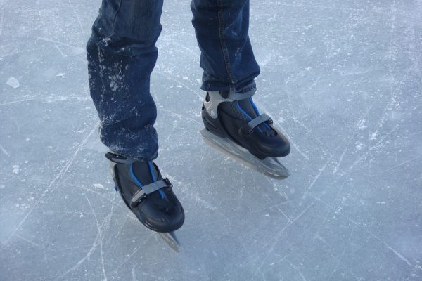 ice-skating-705185_960_720